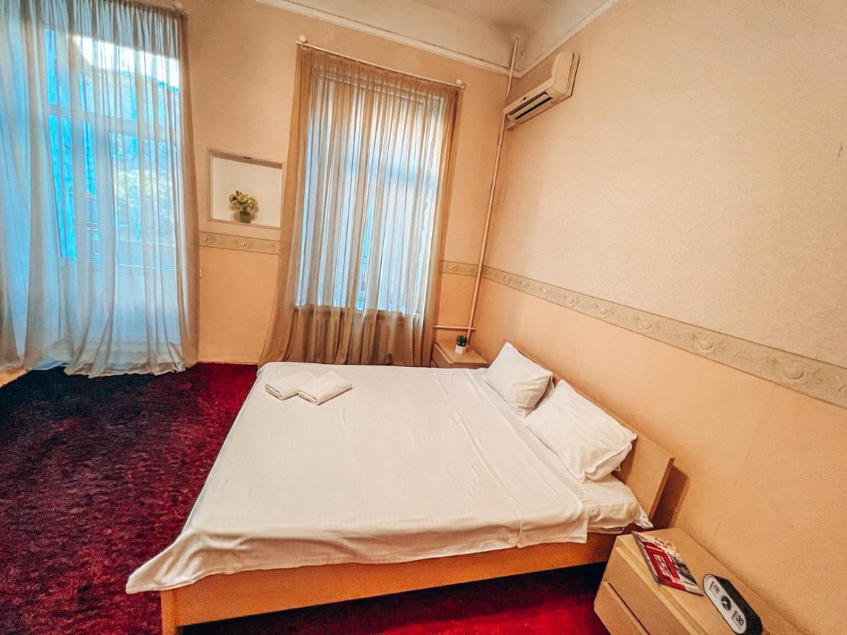 Apartment - Independence Square Kiev Bagian luar foto