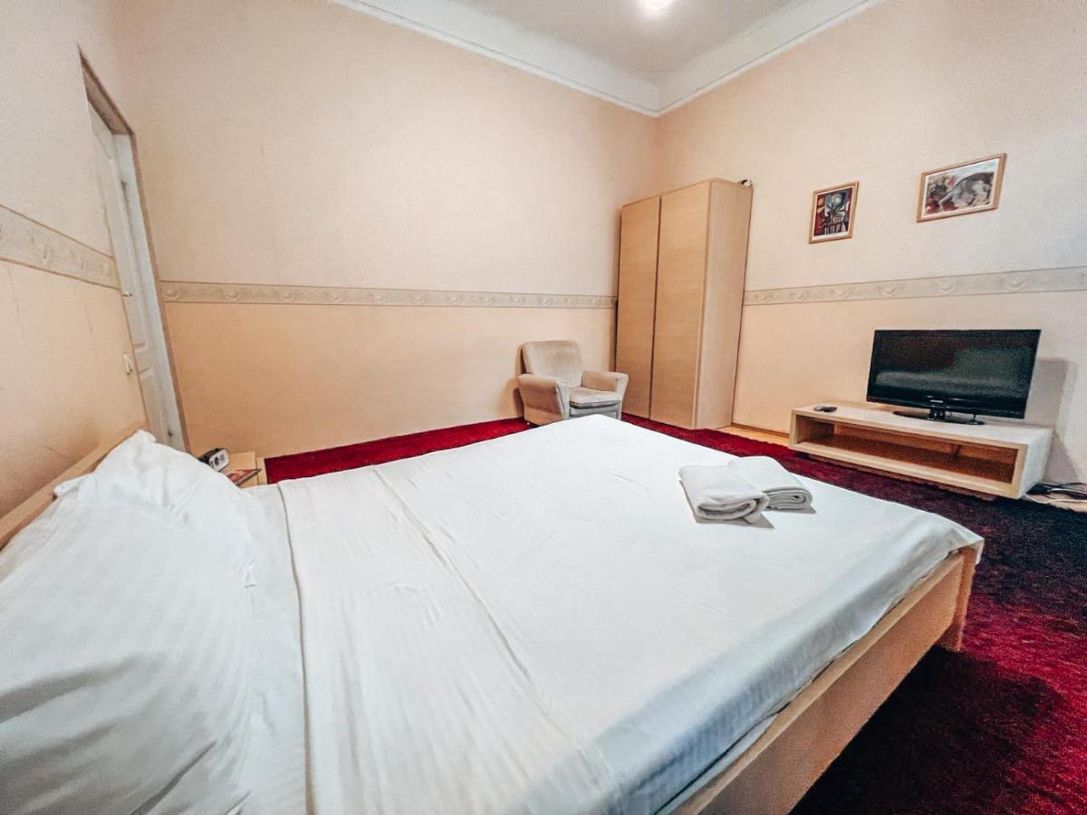 Apartment - Independence Square Kiev Bagian luar foto